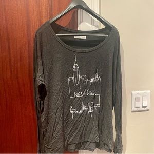 Abercrombie Long Sleeve Soft “New York Skyline” Top